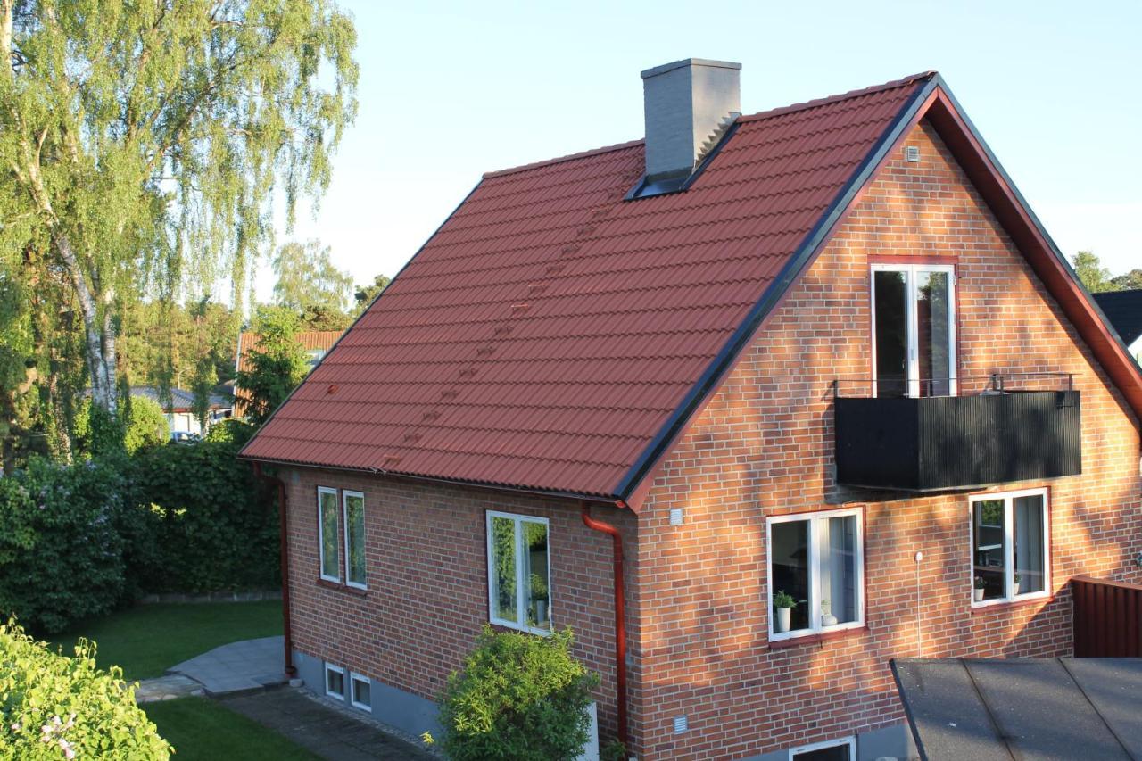 Kaerraton Stugor Centrala Ahus Åhus Exterior foto